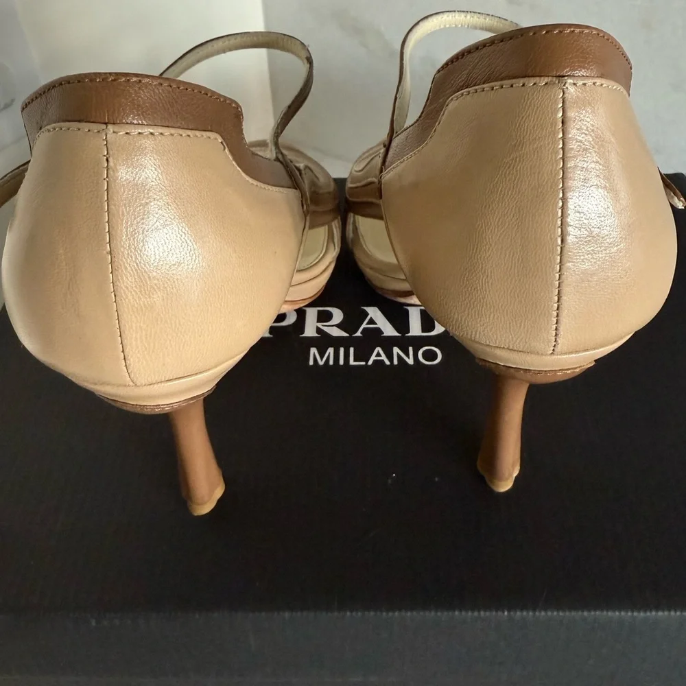 Prada Wavy Fairy Tan Beige Leather Mary Jane Strap Heels • 39 - Picture 10 of 12